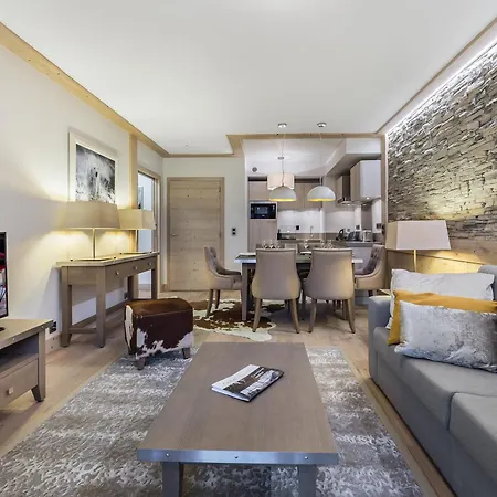 3 Pieces Avec Parking A Courchevel, Pres Des Pistes - Fr-1-562-10 *